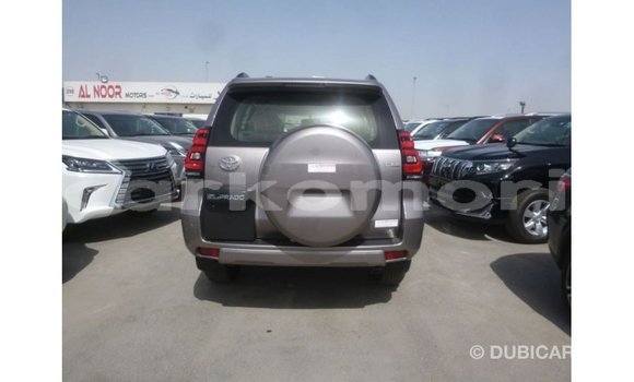 Acheter Import Voiture Toyota Prado Autre à Import - Dubai, Grande Comore Acheter Import Voiture Toyota Prado Autre à Import - Dubai, Grande Comore