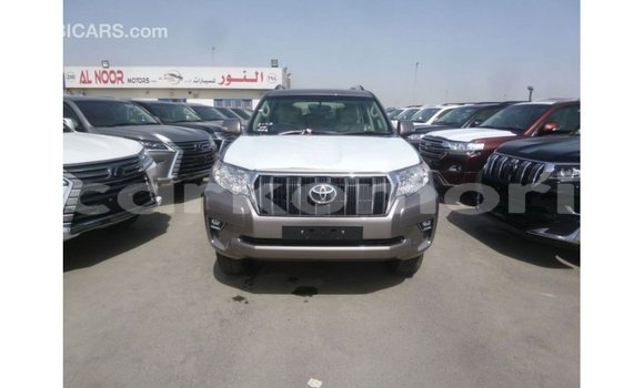 Acheter Import Voiture Toyota Prado Autre à Import - Dubai, Grande Comore Acheter Import Voiture Toyota Prado Autre à Import - Dubai, Grande Comore