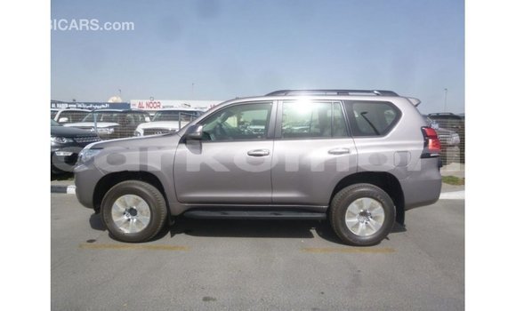 Acheter Import Voiture Toyota Prado Autre à Import - Dubai, Grande Comore Acheter Import Voiture Toyota Prado Autre à Import - Dubai, Grande Comore