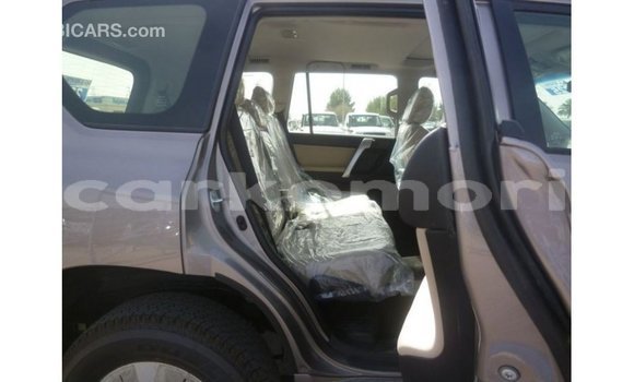 Acheter Import Voiture Toyota Prado Autre à Import - Dubai, Grande Comore Acheter Import Voiture Toyota Prado Autre à Import - Dubai, Grande Comore