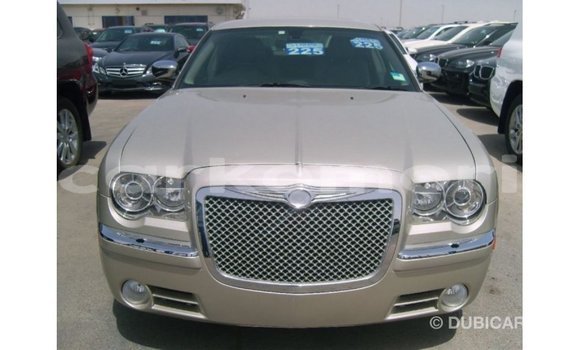 Buy Import Chrysler 300 Beige Car in Import - Dubai in Great Comore Buy Import Chrysler 300 Beige Car in Import - Dubai in Great Comore
