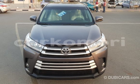 Acheter Import Voiture Toyota Highlander Autre à Import - Dubai, Grande Comore Acheter Import Voiture Toyota Highlander Autre à Import - Dubai, Grande Comore