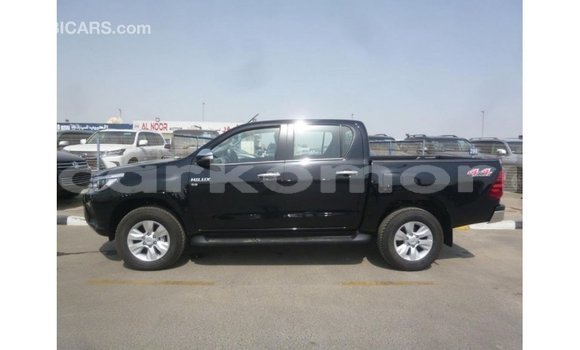 Acheter Import Voiture Toyota Hilux Noir à Import - Dubai, Grande Comore Acheter Import Voiture Toyota Hilux Noir à Import - Dubai, Grande Comore