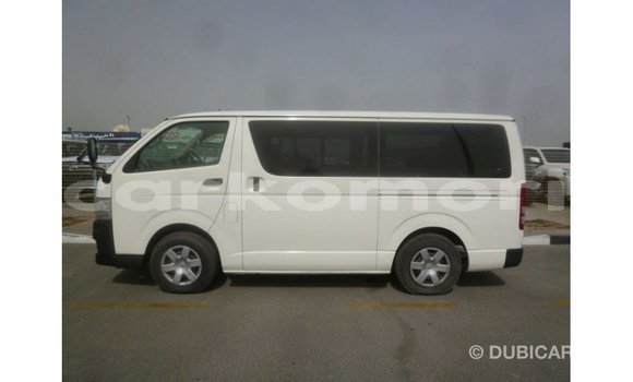 Buy Import Toyota Hiace White Car in Import - Dubai in Great Comore Buy Import Toyota Hiace White Car in Import - Dubai in Great Comore
