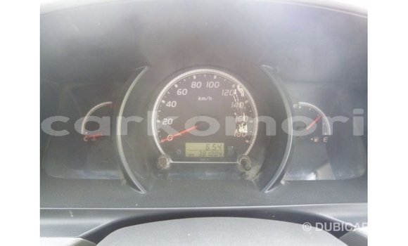 Buy Import Toyota Hiace White Car in Import - Dubai in Great Comore Buy Import Toyota Hiace White Car in Import - Dubai in Great Comore