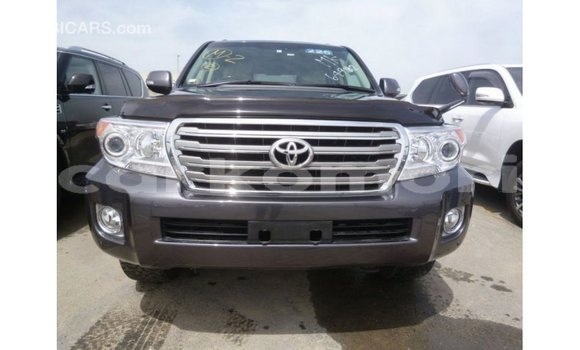 Acheter Import Voiture Toyota Land Cruiser Autre à Import - Dubai, Grande Comore Acheter Import Voiture Toyota Land Cruiser Autre à Import - Dubai, Grande Comore