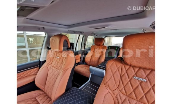 Buy Import Toyota Land Cruiser Black Car in Import - Dubai in Great Comore Buy Import Toyota Land Cruiser Black Car in Import - Dubai in Great Comore
