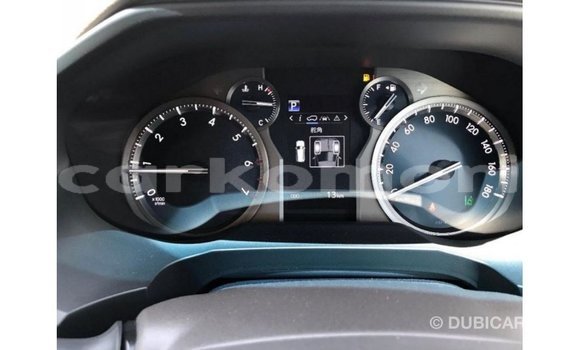 Acheter Import Voiture Toyota Prado Marron à Import - Dubai, Grande Comore Acheter Import Voiture Toyota Prado Marron à Import - Dubai, Grande Comore