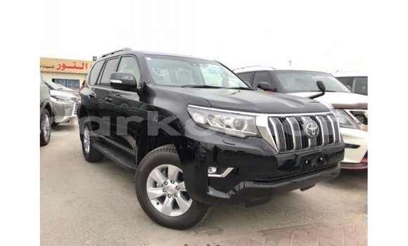 Acheter Import Voiture Toyota Prado Noir à Import - Dubai, Grande Comore Acheter Import Voiture Toyota Prado Noir à Import - Dubai, Grande Comore