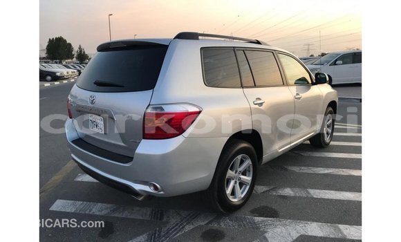 Acheter Import Voiture Toyota Highlander Autre à Import - Dubai, Grande Comore Acheter Import Voiture Toyota Highlander Autre à Import - Dubai, Grande Comore