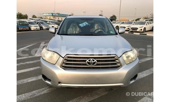 Acheter Import Voiture Toyota Highlander Autre à Import - Dubai, Grande Comore Acheter Import Voiture Toyota Highlander Autre à Import - Dubai, Grande Comore