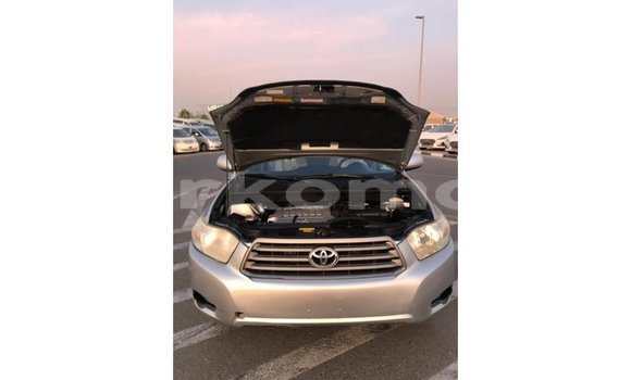 Acheter Import Voiture Toyota Highlander Autre à Import - Dubai, Grande Comore Acheter Import Voiture Toyota Highlander Autre à Import - Dubai, Grande Comore
