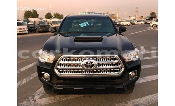 Acheter Import Voiture Toyota Tacoma Noir à Import - Dubai, Grande Comore Acheter Import Voiture Toyota Tacoma Noir à Import - Dubai, Grande Comore