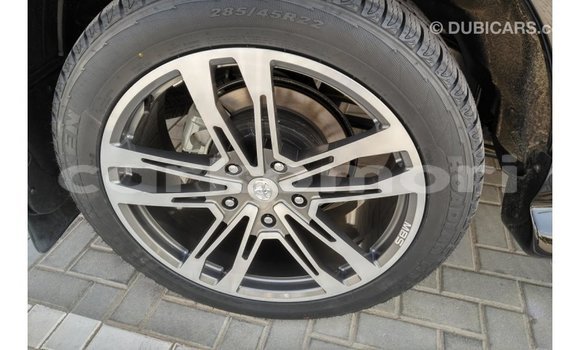 Buy Import Toyota Land Cruiser Black Car in Import - Dubai in Great Comore Buy Import Toyota Land Cruiser Black Car in Import - Dubai in Great Comore
