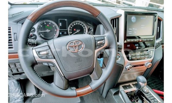 Buy Import Toyota Land Cruiser Black Car in Import - Dubai in Great Comore Buy Import Toyota Land Cruiser Black Car in Import - Dubai in Great Comore