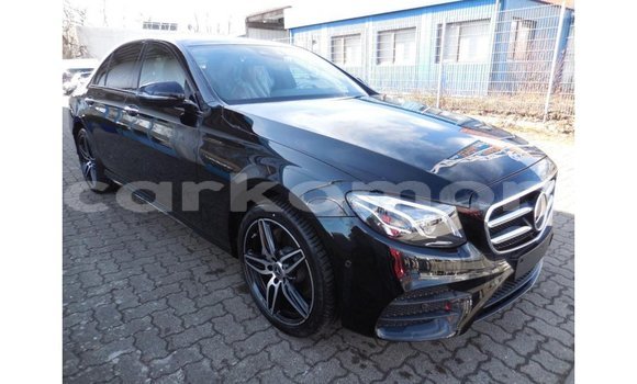 Buy Import Mercedes-Benz 200 Black Car in Import - Dubai in Great Comore Buy Import Mercedes-Benz 200 Black Car in Import - Dubai in Great Comore