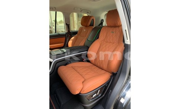 Buy Import Toyota Land Cruiser Black Car in Import - Dubai in Great Comore Buy Import Toyota Land Cruiser Black Car in Import - Dubai in Great Comore