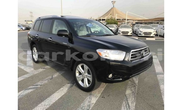 Acheter Import Voiture Toyota Highlander Noir à Import - Dubai, Grande Comore Acheter Import Voiture Toyota Highlander Noir à Import - Dubai, Grande Comore