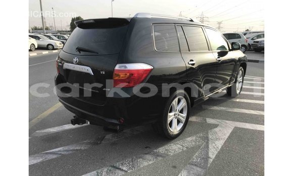 Acheter Import Voiture Toyota Highlander Noir à Import - Dubai, Grande Comore Acheter Import Voiture Toyota Highlander Noir à Import - Dubai, Grande Comore
