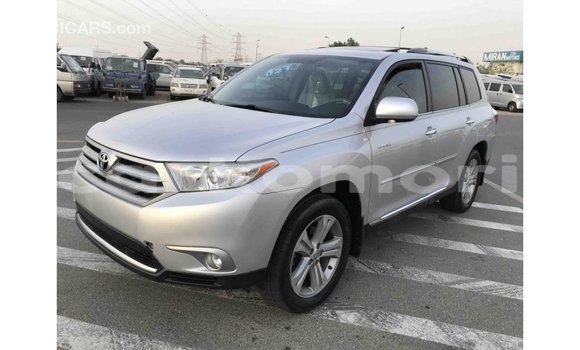 Acheter Import Voiture Toyota Highlander Autre à Import - Dubai, Grande Comore Acheter Import Voiture Toyota Highlander Autre à Import - Dubai, Grande Comore