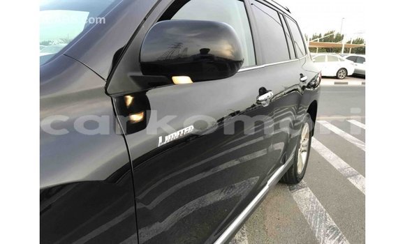 Acheter Import Voiture Toyota Highlander Noir à Import - Dubai, Grande Comore Acheter Import Voiture Toyota Highlander Noir à Import - Dubai, Grande Comore