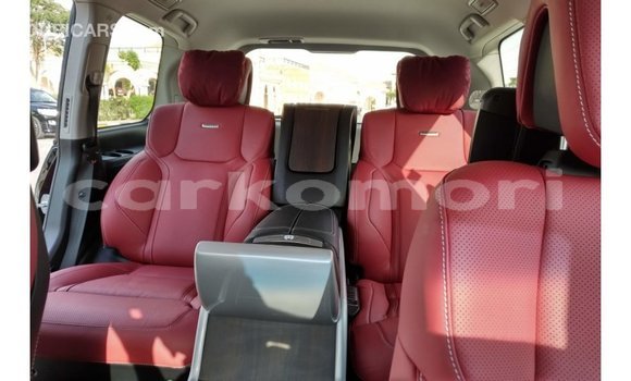 Buy Import Toyota Land Cruiser Black Car in Import - Dubai in Great Comore Buy Import Toyota Land Cruiser Black Car in Import - Dubai in Great Comore