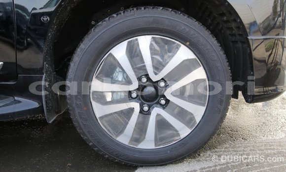 Buy Import Toyota Land Cruiser Black Car in Import - Dubai in Great Comore Buy Import Toyota Land Cruiser Black Car in Import - Dubai in Great Comore