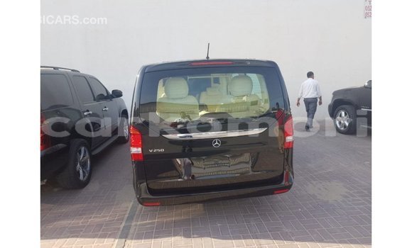 Buy Import Mercedes-Benz 250 Black Car in Import - Dubai in Great Comore Buy Import Mercedes-Benz 250 Black Car in Import - Dubai in Great Comore