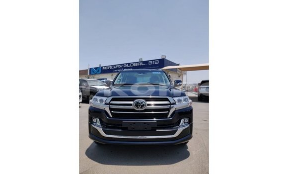 Buy Import Toyota Land Cruiser Black Car in Import - Dubai in Great Comore Buy Import Toyota Land Cruiser Black Car in Import - Dubai in Great Comore