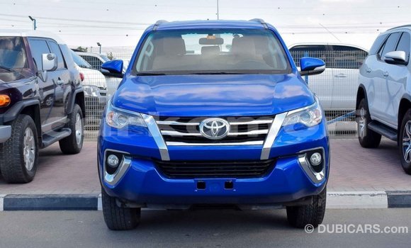 Acheter Import Voiture Toyota Fortuner Bleu à Import - Dubai, Grande Comore Acheter Import Voiture Toyota Fortuner Bleu à Import - Dubai, Grande Comore