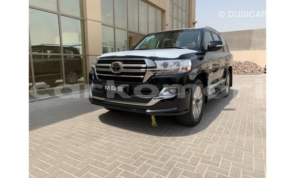 Buy Import Toyota Land Cruiser Black Car in Import - Dubai in Great Comore Buy Import Toyota Land Cruiser Black Car in Import - Dubai in Great Comore