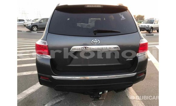 Acheter Import Voiture Toyota Highlander Autre à Import - Dubai, Grande Comore Acheter Import Voiture Toyota Highlander Autre à Import - Dubai, Grande Comore