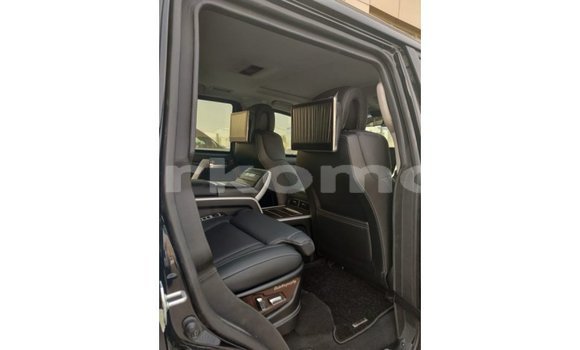 Buy Import Toyota Land Cruiser Black Car in Import - Dubai in Great Comore Buy Import Toyota Land Cruiser Black Car in Import - Dubai in Great Comore