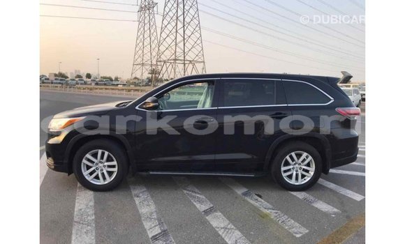 Acheter Import Voiture Toyota Highlander Noir à Import - Dubai, Grande Comore Acheter Import Voiture Toyota Highlander Noir à Import - Dubai, Grande Comore