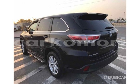 Acheter Import Voiture Toyota Highlander Noir à Import - Dubai, Grande Comore Acheter Import Voiture Toyota Highlander Noir à Import - Dubai, Grande Comore
