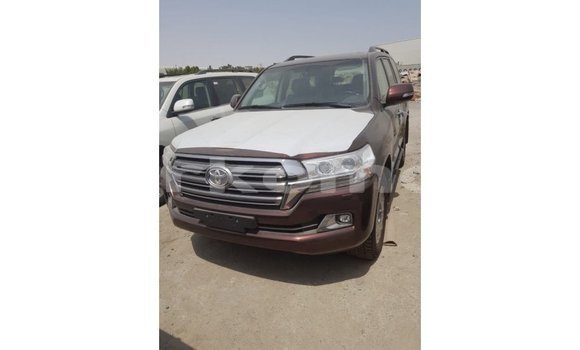 Buy Import Toyota Land Cruiser Brown Car in Import - Dubai in Great Comore Buy Import Toyota Land Cruiser Brown Car in Import - Dubai in Great Comore