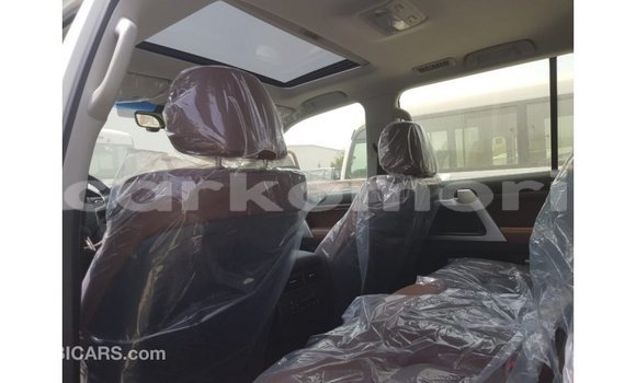 Buy Import Toyota Land Cruiser Brown Car in Import - Dubai in Great Comore Buy Import Toyota Land Cruiser Brown Car in Import - Dubai in Great Comore