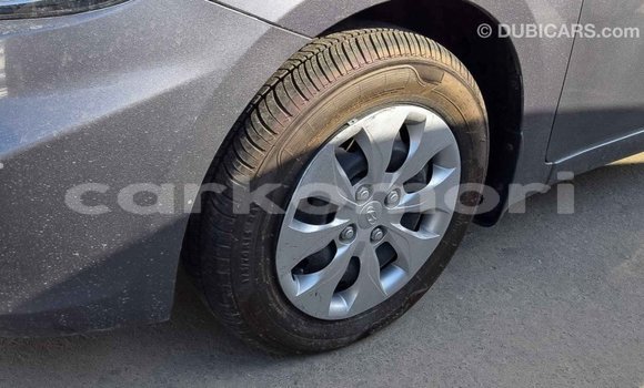 Acheter Import Voiture Hyundai Accent Autre à Import - Dubai, Grande Comore