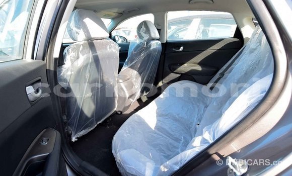 Acheter Import Voiture Kia Optima Autre à Import - Dubai, Grande Comore Acheter Import Voiture Kia Optima Autre à Import - Dubai, Grande Comore