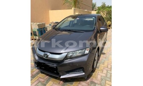 Acheter Import Voiture Honda City Autre à Import - Dubai, Grande Comore