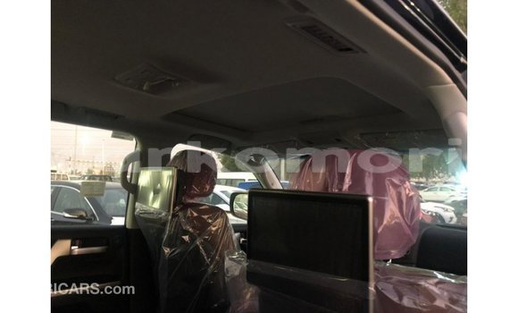 Buy Import Toyota Land Cruiser Black Car in Import - Dubai in Great Comore Buy Import Toyota Land Cruiser Black Car in Import - Dubai in Great Comore