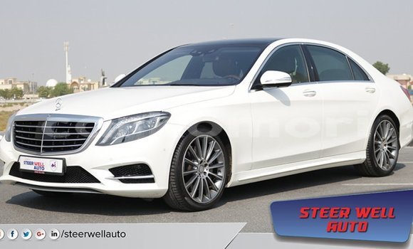 Buy Import Mercedes-Benz 190 White Car in Import - Dubai in Great Comore Buy Import Mercedes-Benz 190 White Car in Import - Dubai in Great Comore