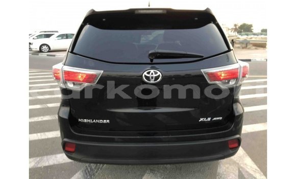 Acheter Import Voiture Toyota Highlander Noir à Import - Dubai, Grande Comore Acheter Import Voiture Toyota Highlander Noir à Import - Dubai, Grande Comore