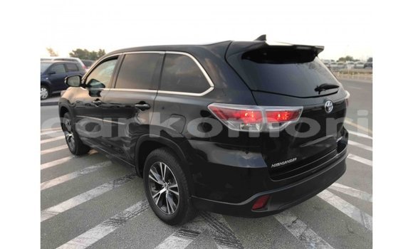 Acheter Import Voiture Toyota Highlander Noir à Import - Dubai, Grande Comore Acheter Import Voiture Toyota Highlander Noir à Import - Dubai, Grande Comore
