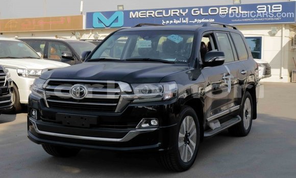 Buy Import Toyota Land Cruiser Black Car in Import - Dubai in Great Comore Buy Import Toyota Land Cruiser Black Car in Import - Dubai in Great Comore