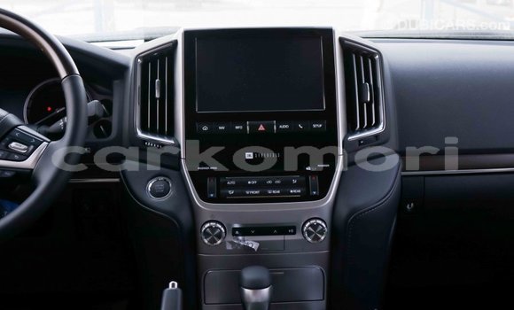 Buy Import Toyota Land Cruiser Black Car in Import - Dubai in Great Comore Buy Import Toyota Land Cruiser Black Car in Import - Dubai in Great Comore