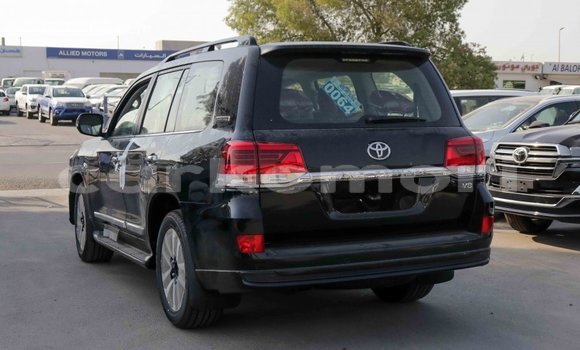 Buy Import Toyota Land Cruiser Black Car in Import - Dubai in Great Comore Buy Import Toyota Land Cruiser Black Car in Import - Dubai in Great Comore