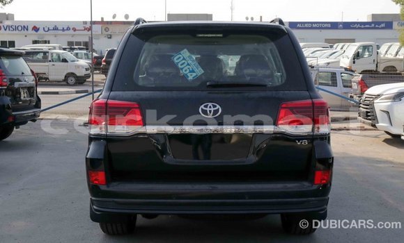 Buy Import Toyota Land Cruiser Black Car in Import - Dubai in Great Comore Buy Import Toyota Land Cruiser Black Car in Import - Dubai in Great Comore