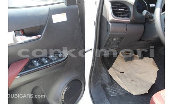 Buy Import Toyota Hilux White Car in Import - Dubai in Great Comore Buy Import Toyota Hilux White Car in Import - Dubai in Great Comore