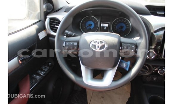 Buy Import Toyota Hilux White Car in Import - Dubai in Great Comore Buy Import Toyota Hilux White Car in Import - Dubai in Great Comore